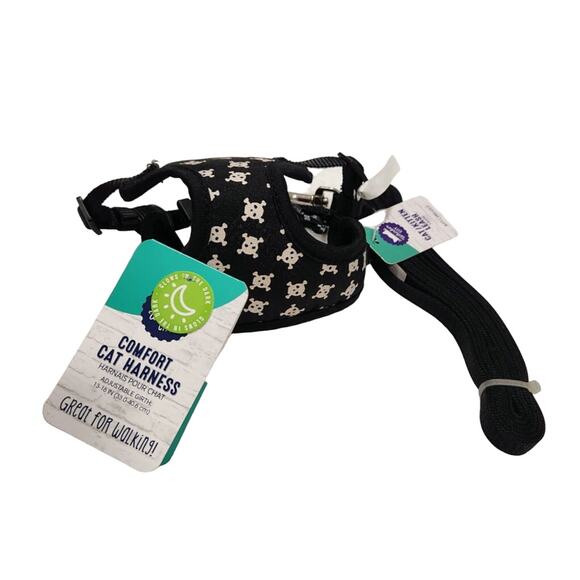 Cat harness and leash with skull and crossbones - NWT - Picture 1 of 4